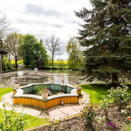 1-bedroom *
